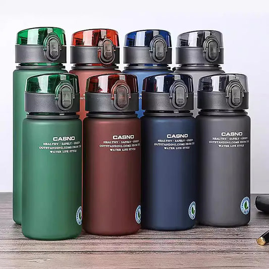 Hochwertige BPA-freie Sport-Wasserflasche (400 ml / 560 ml) – Perfekt für Wanderungen & Touren.